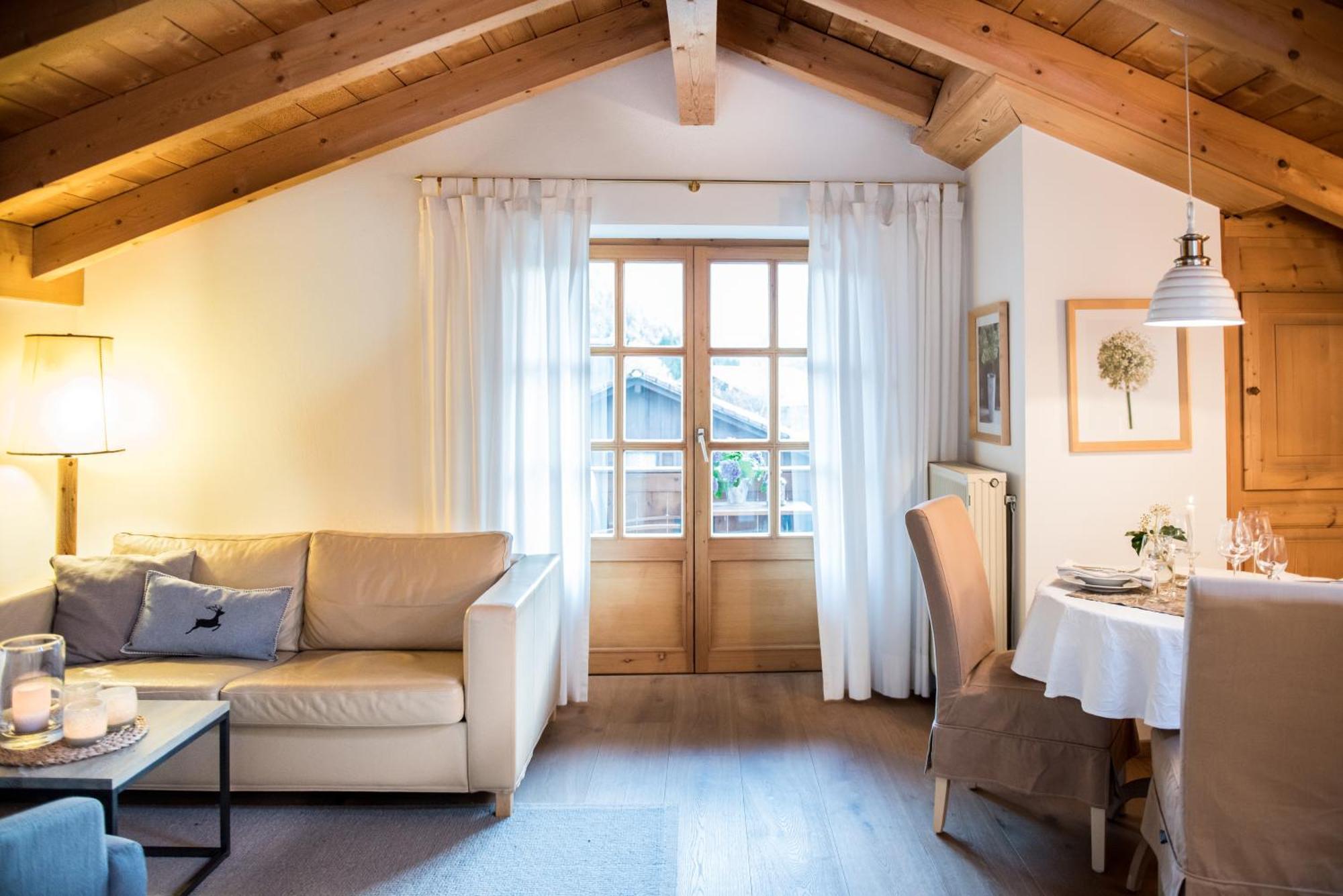 Haus Lesch - Stilvolle Appartements Mit Tollem Bergblick In Kreuth Am Tegernsee Exterior photo